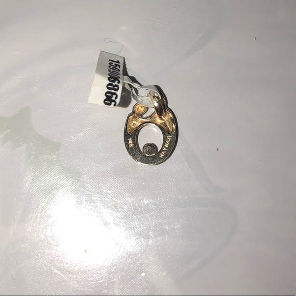 Mother and Child 14k Gold Pendant with Diamond - Picture 5 of 8